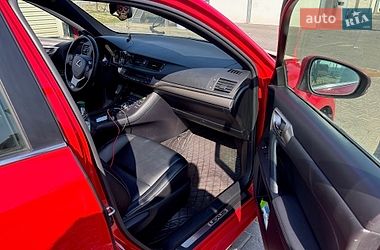 Хэтчбек Lexus CT 2014 в Киеве