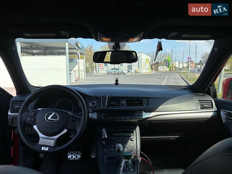 Хэтчбек Lexus CT 2014 в Киеве