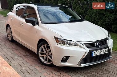 Хэтчбек Lexus CT 2015 в Киеве