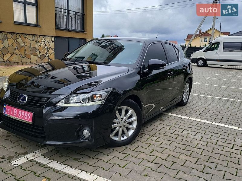 Хэтчбек Lexus CT 2013 в Луцке