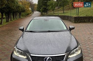 Хэтчбек Lexus CT 2014 в Косове Хэтчбек Lexus CT 2014 в Косове