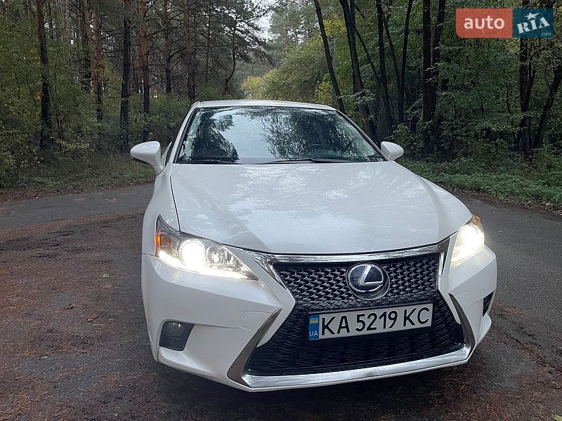 Хетчбек Lexus CT 2016 в Києві