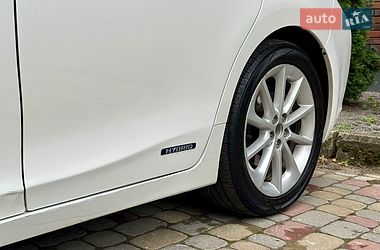 Хэтчбек Lexus CT 2011 в Тернополе