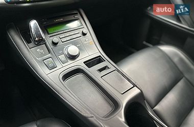Хэтчбек Lexus CT 2011 в Тернополе