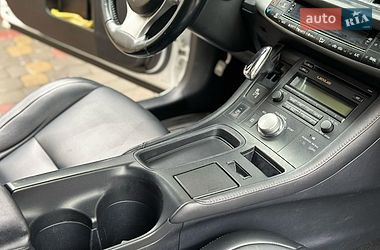 Хэтчбек Lexus CT 2011 в Тернополе