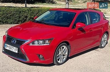 Хэтчбек Lexus CT 2015 в Одессе Хэтчбек Lexus CT 2015 в Одессе