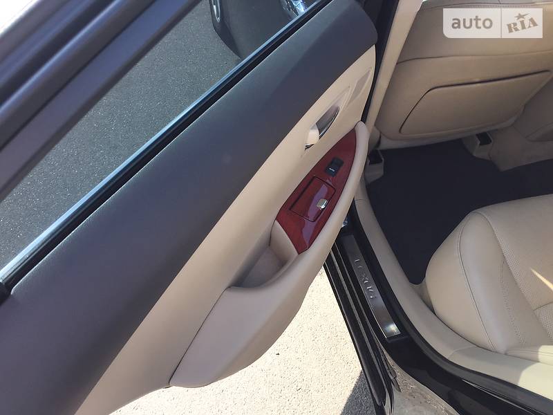 Седан Lexus ES 2008 в Києві
