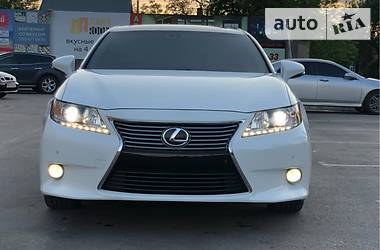 Седан Lexus ES 2013 в Николаеве