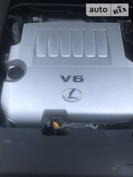 Седан Lexus ES 2006 в Калуші
