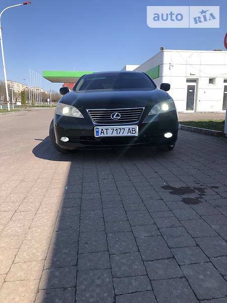 Седан Lexus ES 2006 в Калуші