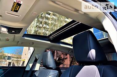 Седан Lexus ES 2019 в 