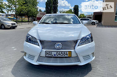 Седан Lexus ES 2012 в Житомирі