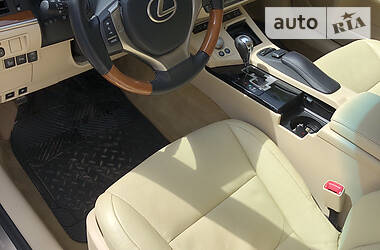 Седан Lexus ES 2013 в 