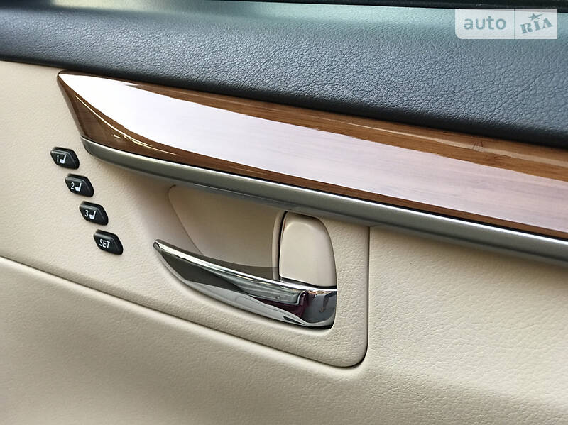 Седан Lexus ES 2015 в Одесі фото 38 Седан Lexus ES 2015 в Одесі