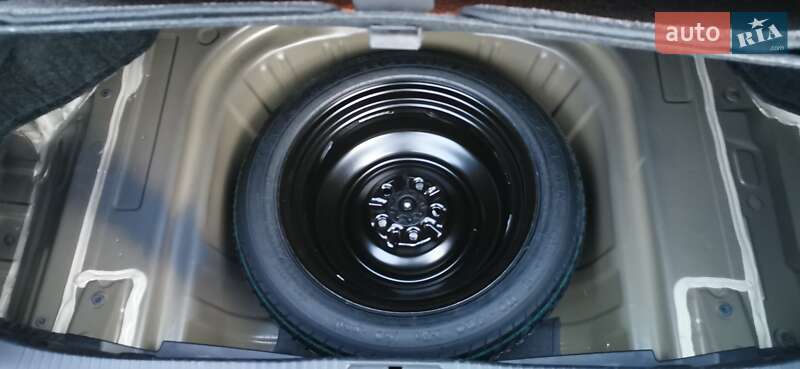 Седан Lexus ES 2017 в Хмельницькому