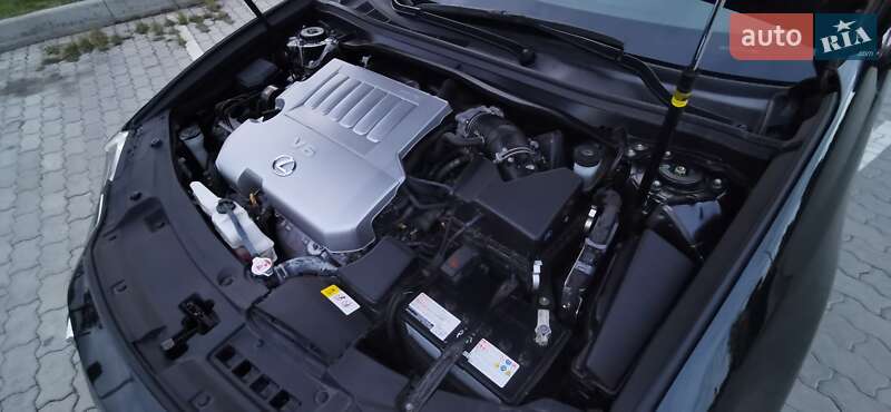 Седан Lexus ES 2017 в Хмельницькому