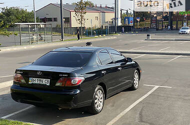 Седан Lexus ES 2004 в Києві