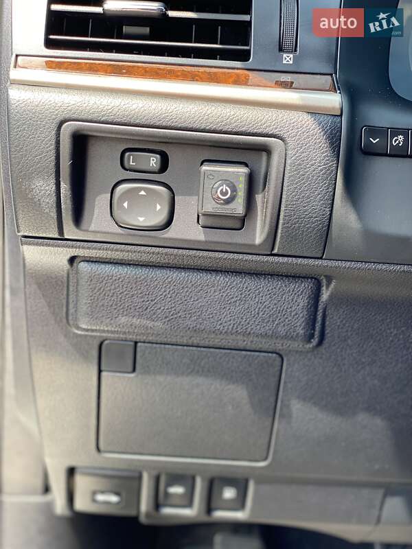 Седан Lexus ES 2014 в Киеве фото 4 Седан Lexus ES 2014 в Киеве