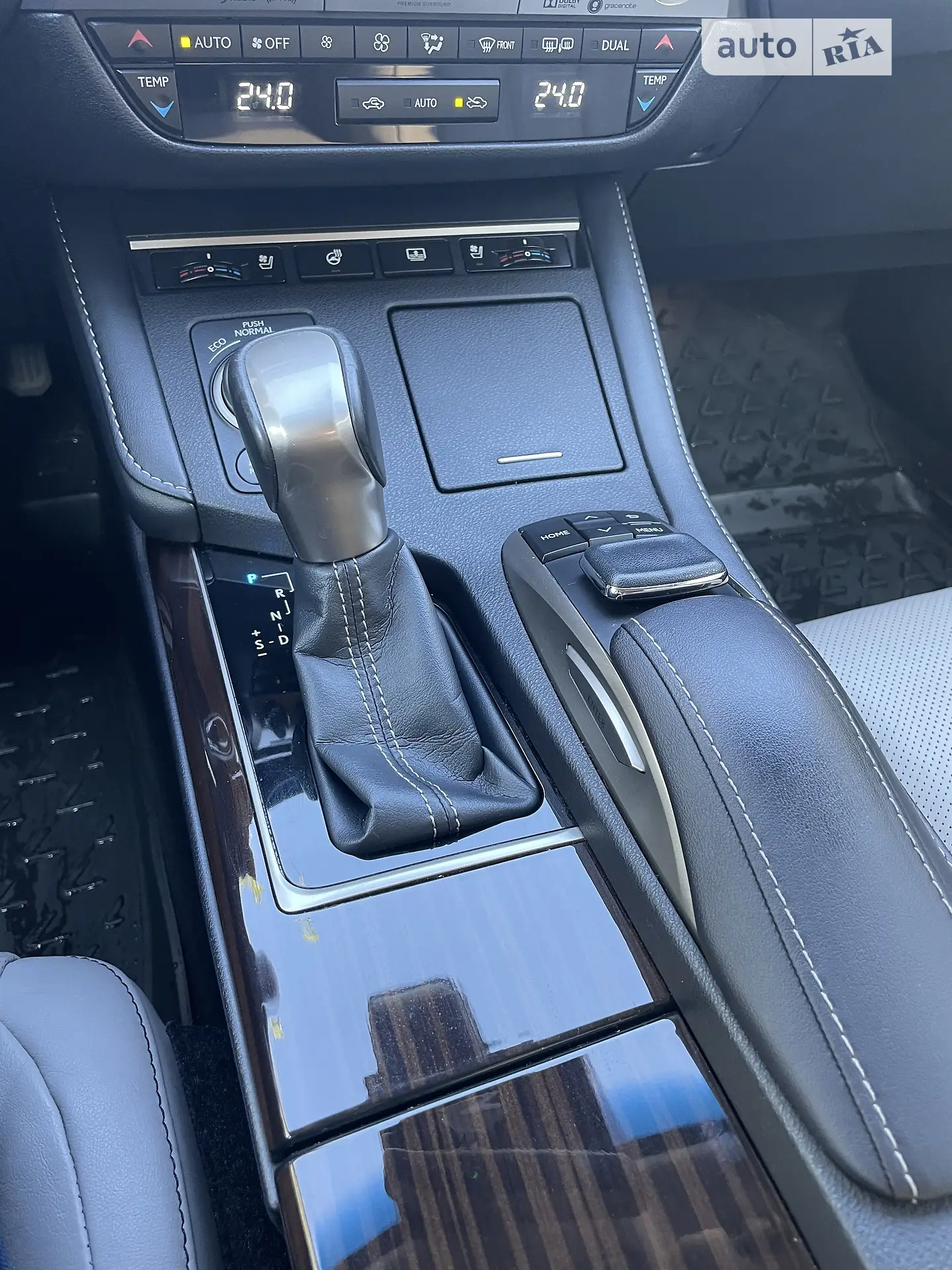 2017 Lexus ES - мініатюра 31