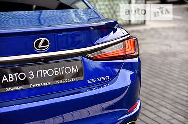 Седан Lexus ES 2022 в Одессе