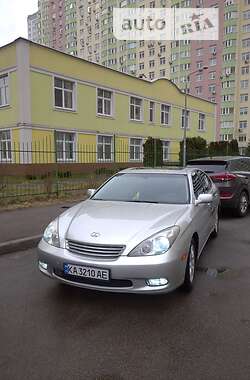 Седан Lexus ES 2003 в Киеве