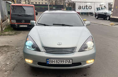 Седан Lexus ES 2002 в Одесі