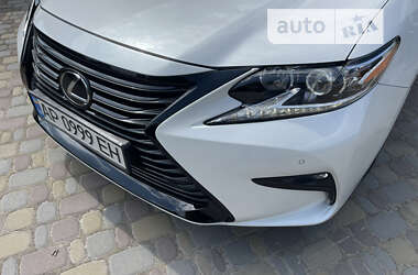 Седан Lexus ES 2017 в Запорожье