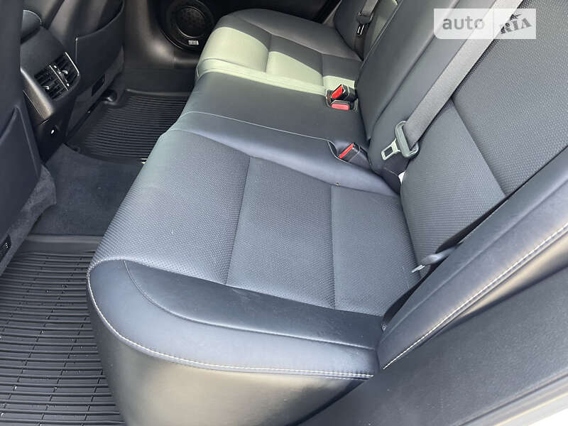 Седан Lexus ES 2017 в Запорожье