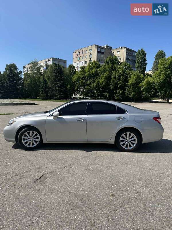 Седан Lexus ES 2007 в Лозовой