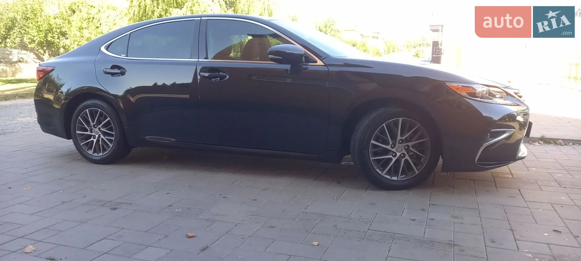 2016 Lexus ES - мініатюра 12