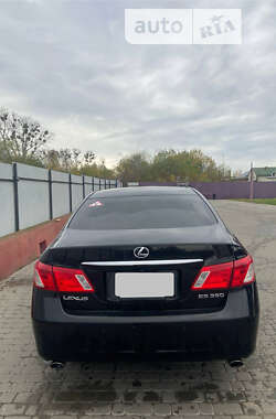 Седан Lexus ES 2007 в Новому Розділі