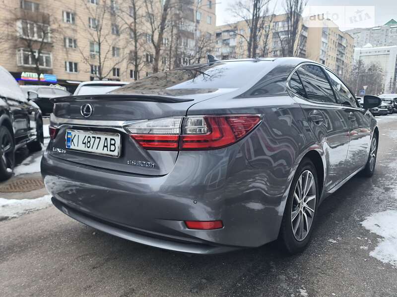 Седан Lexus ES 2016 в Белой Церкви фото 6 Седан Lexus ES 2016 в Белой Церкви