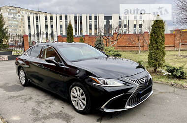 Седан Lexus ES 2020 в Хмельницькому