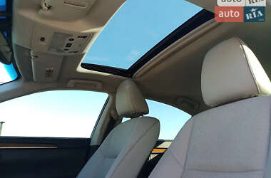 Седан Lexus ES 2014 в Днепре