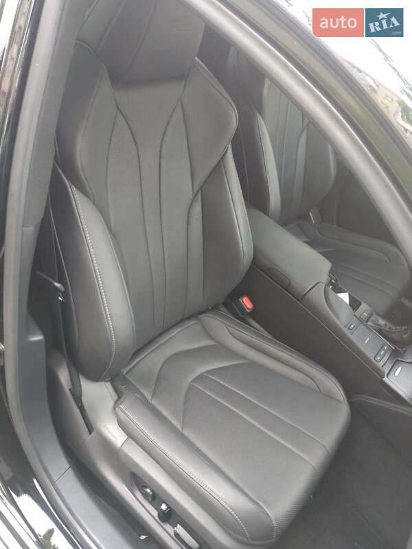 Седан Lexus ES 2022 в Києві