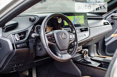 Седан Lexus ES 2022 в Днепре