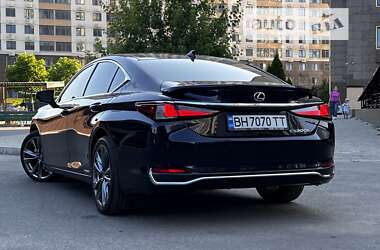 Седан Lexus ES 2021 в Одессе