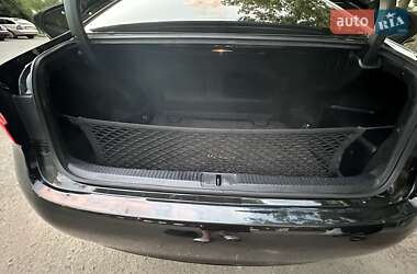 Седан Lexus ES 2016 в 