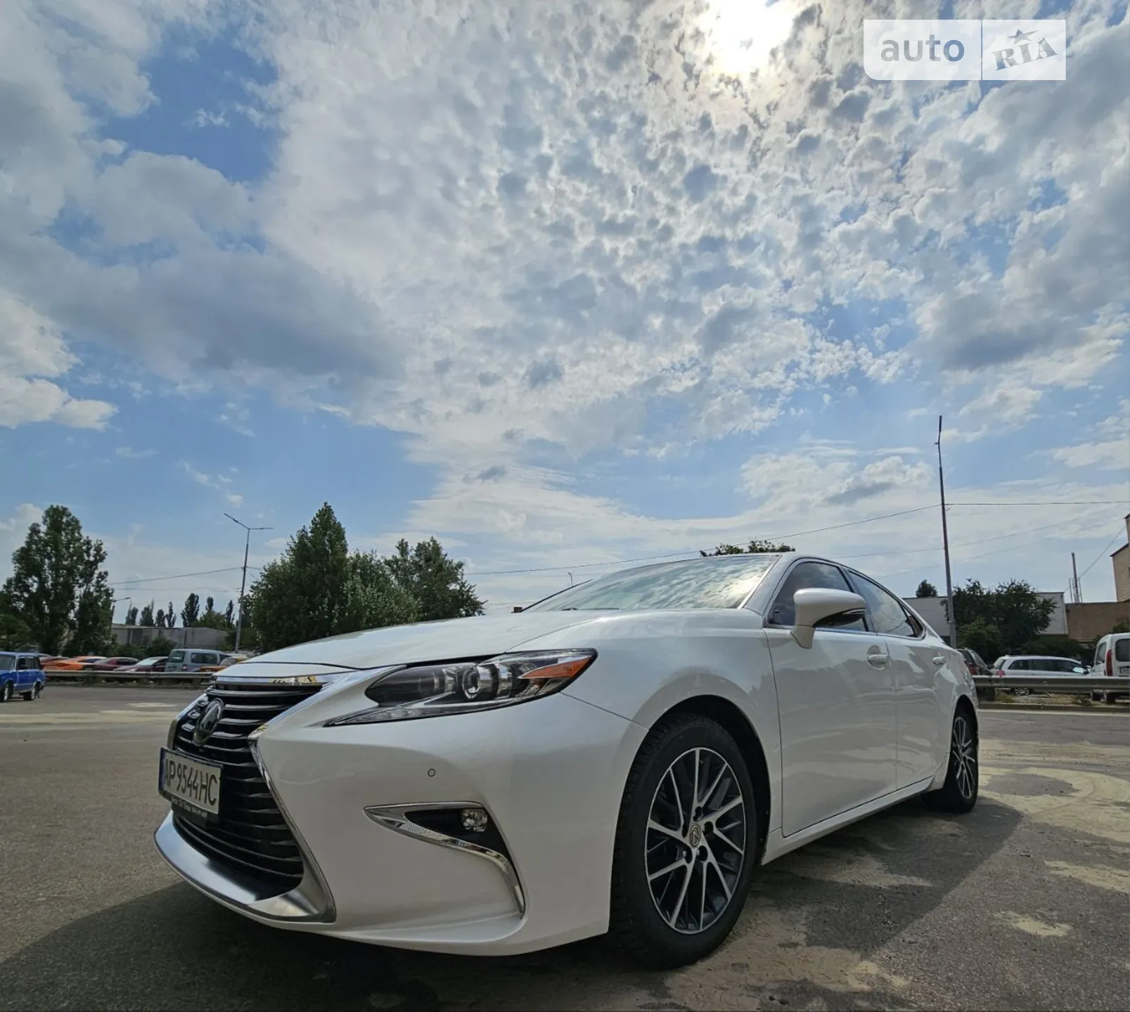 2016 Lexus ES - мініатюра 16