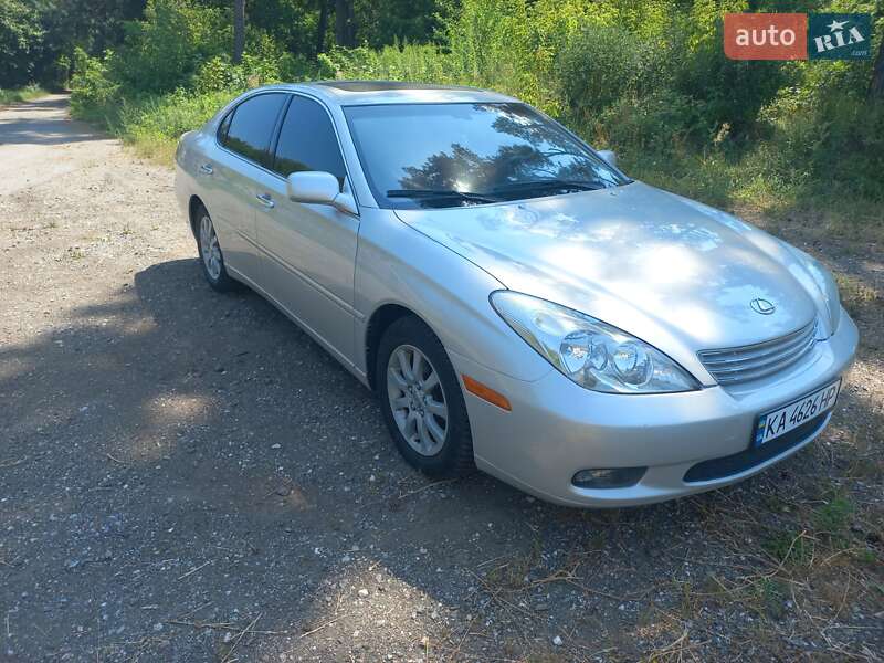 Седан Lexus ES 2003 в Киеве