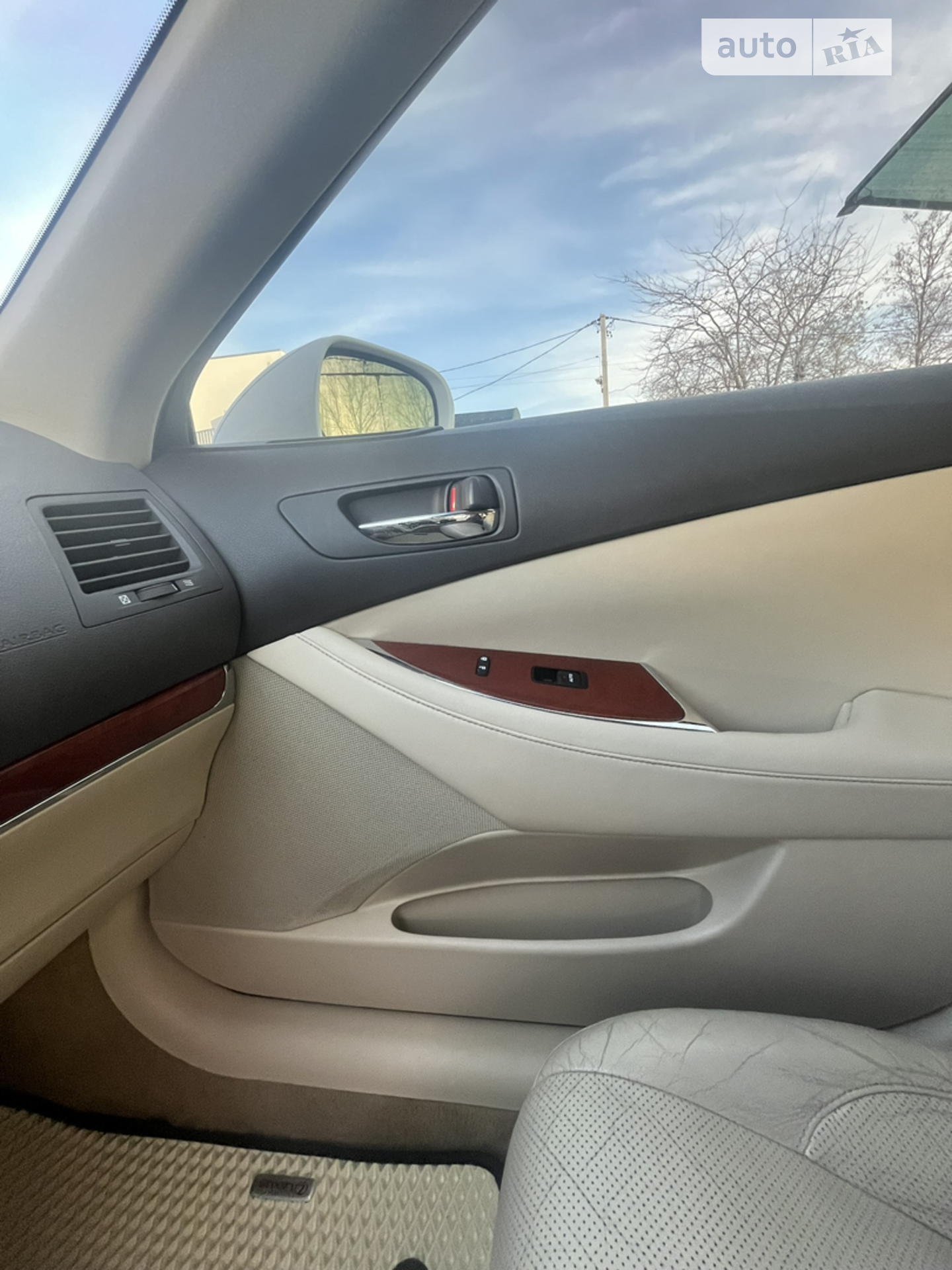 2011 Lexus ES - мініатюра 27