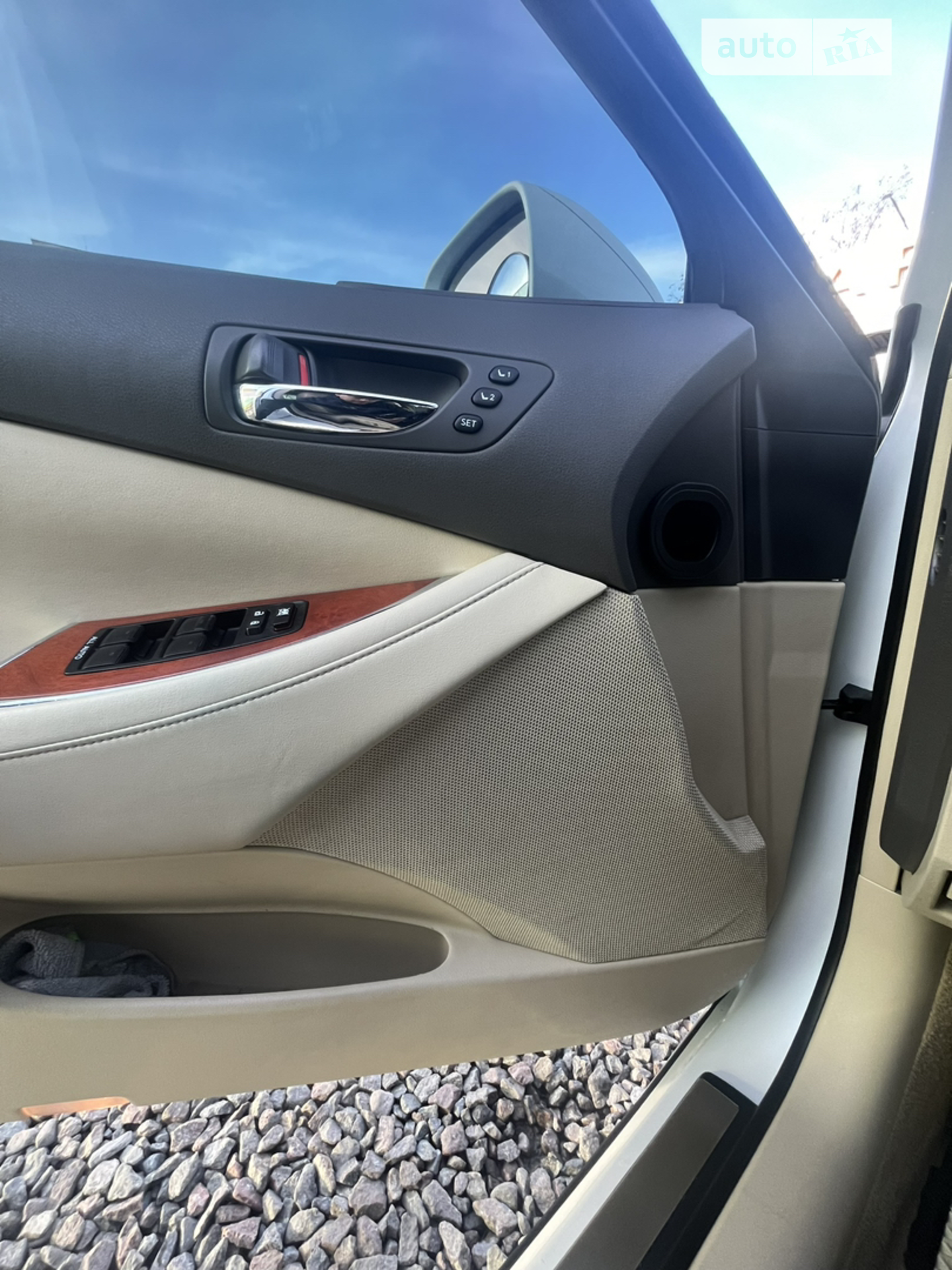 2011 Lexus ES - мініатюра 28