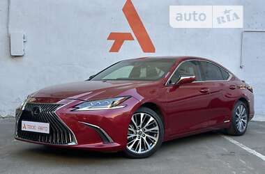 Седан Lexus ES 2019 в Одесі