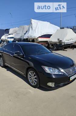 Седан Lexus ES 2009 в Киеве