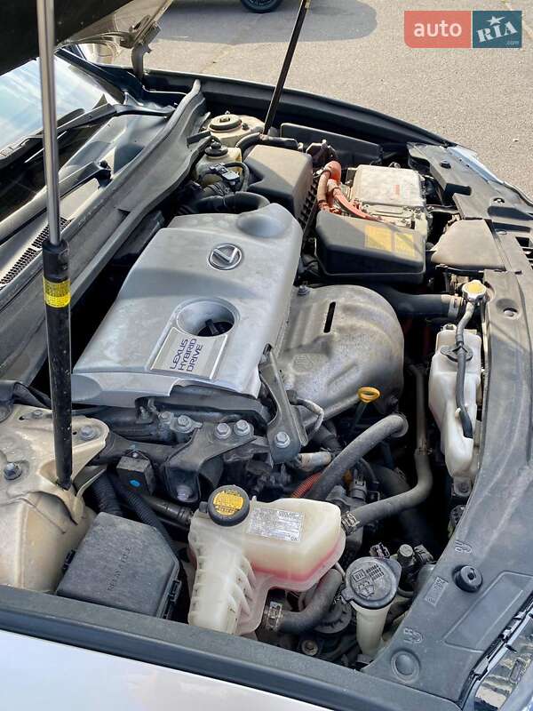 Седан Lexus ES 2013 в Черкассах