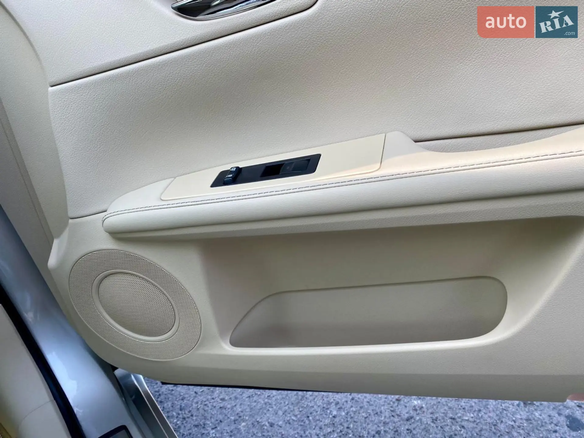 2013 Lexus ES - мініатюра 18