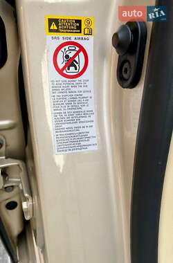 Седан Lexus ES 2013 в Черкассах