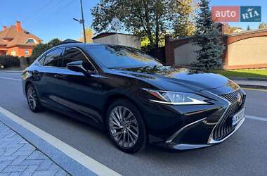 Седан Lexus ES 2019 в Киеве