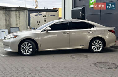 Седан Lexus ES 2013 в Києві