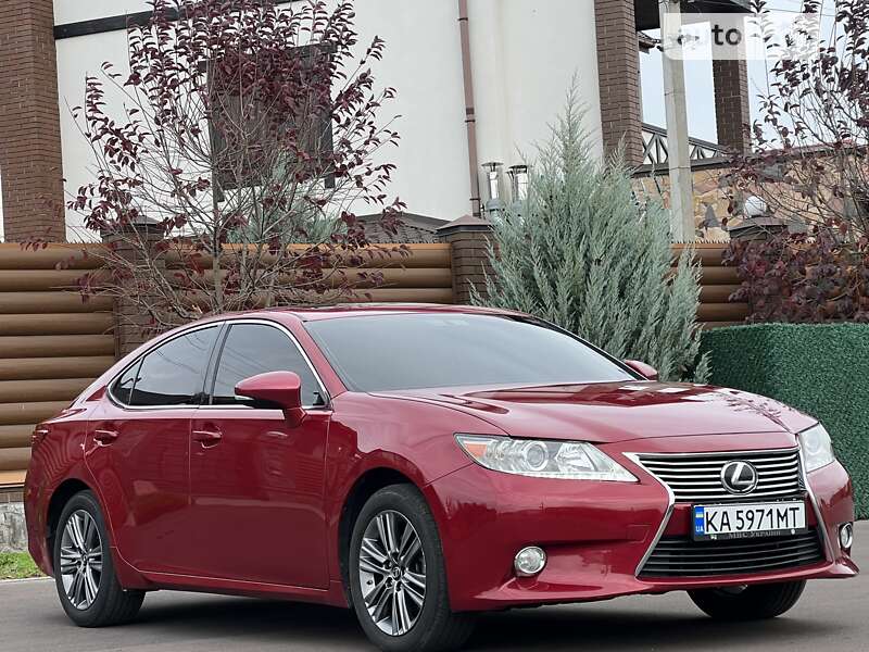 Седан Lexus ES 2013 в Киеве фото 13 Седан Lexus ES 2013 в Киеве